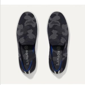 Rothy’s Sneakers slip ons Gray Camo Size 7.5